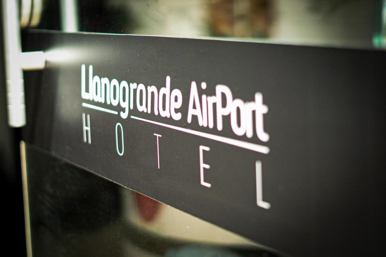 Llanogrande Airport By Bernalo Hotels Ριονέγρο Εξωτερικό φωτογραφία