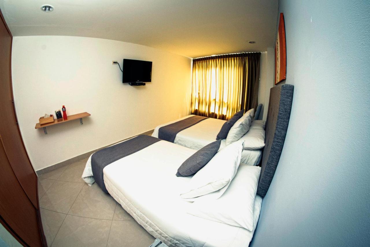 Llanogrande Airport By Bernalo Hotels Ριονέγρο Εξωτερικό φωτογραφία