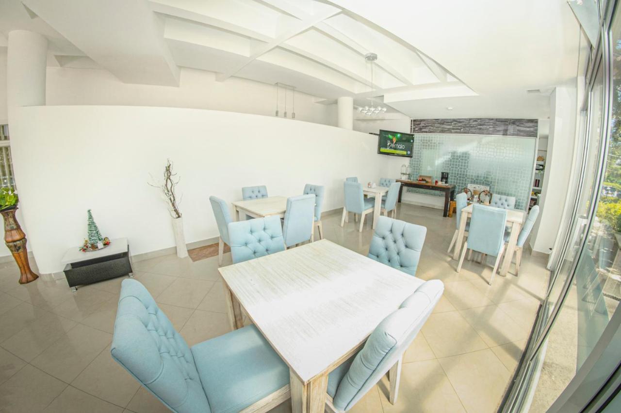 Llanogrande Airport By Bernalo Hotels Ριονέγρο Εξωτερικό φωτογραφία